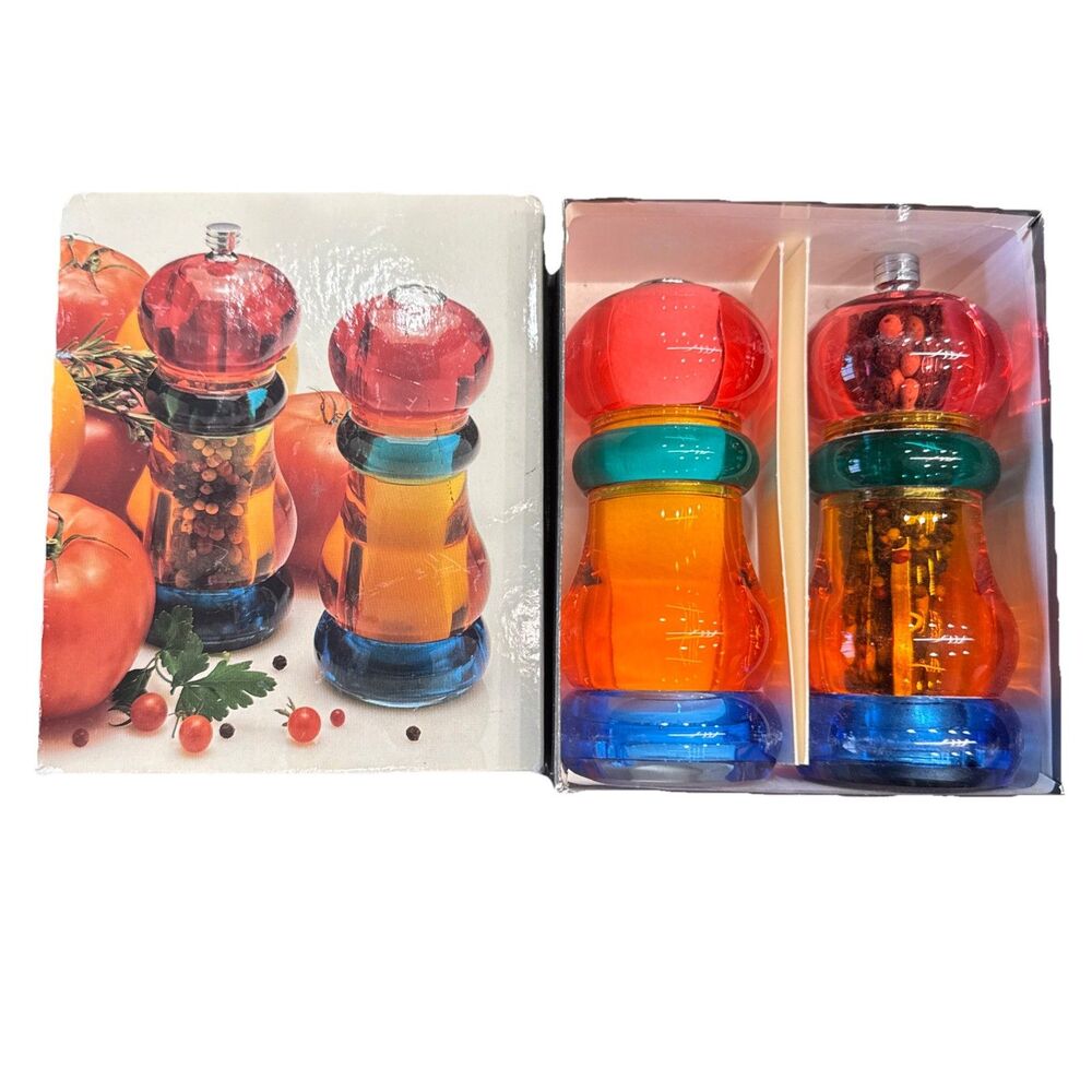 Olde Thompson Vintage Salt Shaker Pepper Grinder Set Retro Kitchen Decor